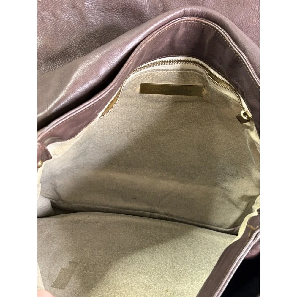 Vintage Marc Jacobs Brown Leather Messenger Bag Brass Buckle Flap Large
